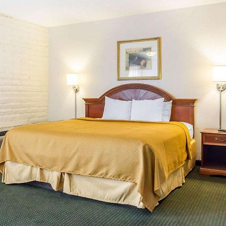 Quality Inn Tucson Exterior photo
