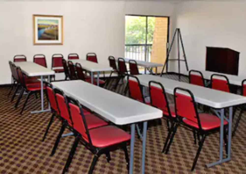 Quality Inn Tucson Exterior photo