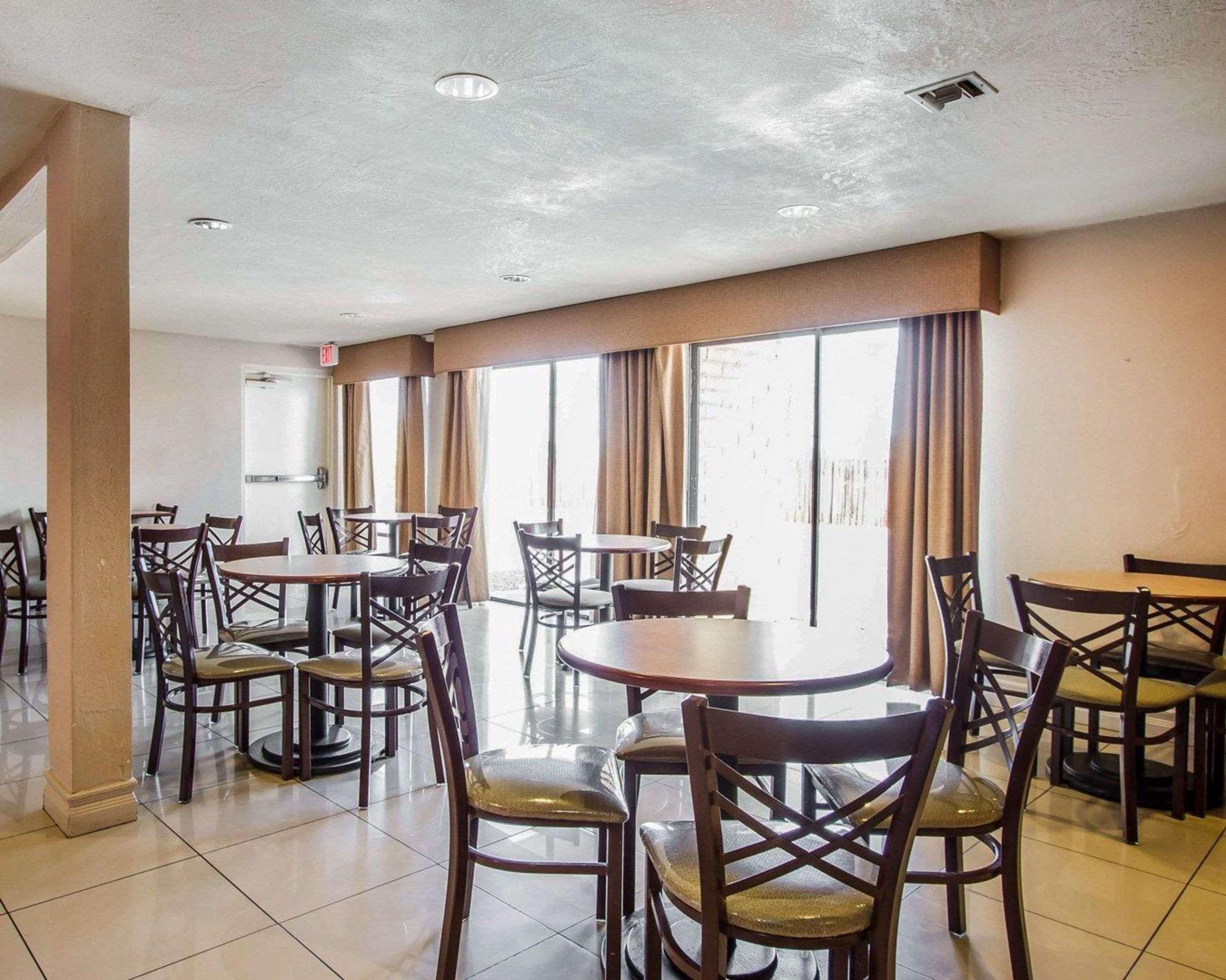 Quality Inn Tucson Exterior photo