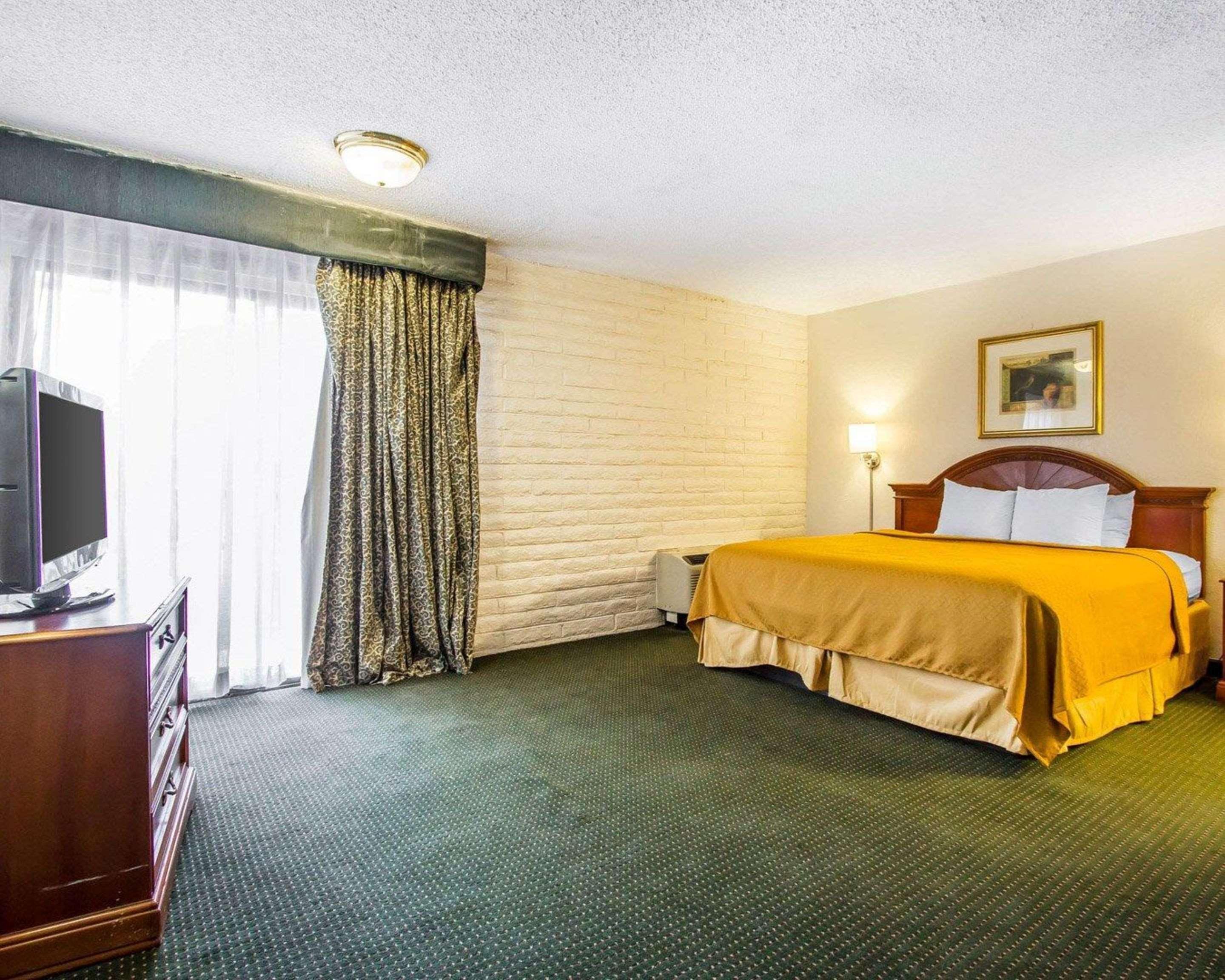 Quality Inn Tucson Exterior photo