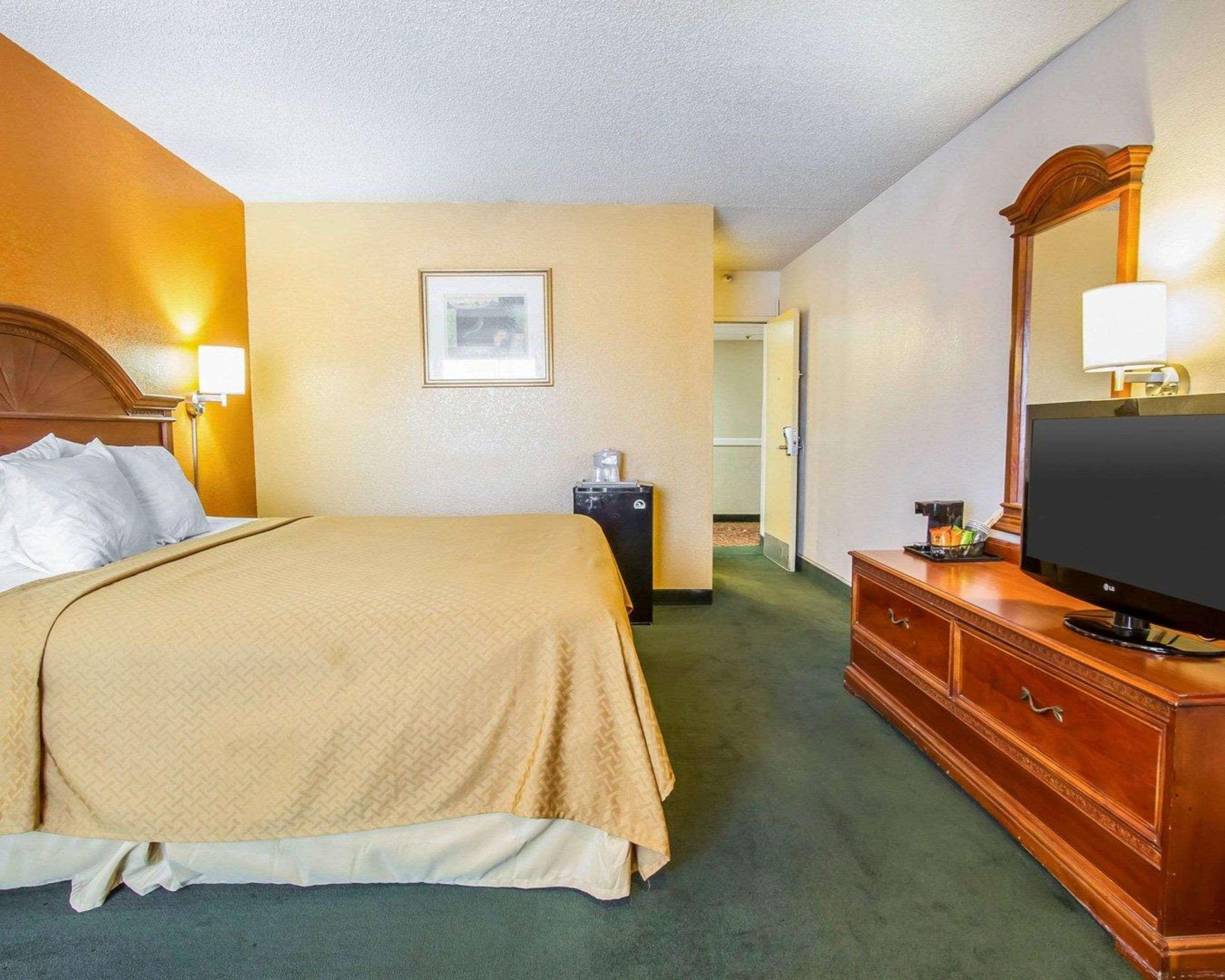 Quality Inn Tucson Exterior photo